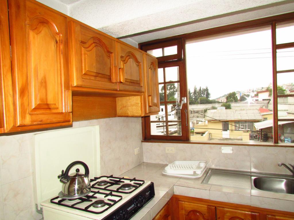 Apartamentos Los Quipus กีโต ห้อง รูปภาพ