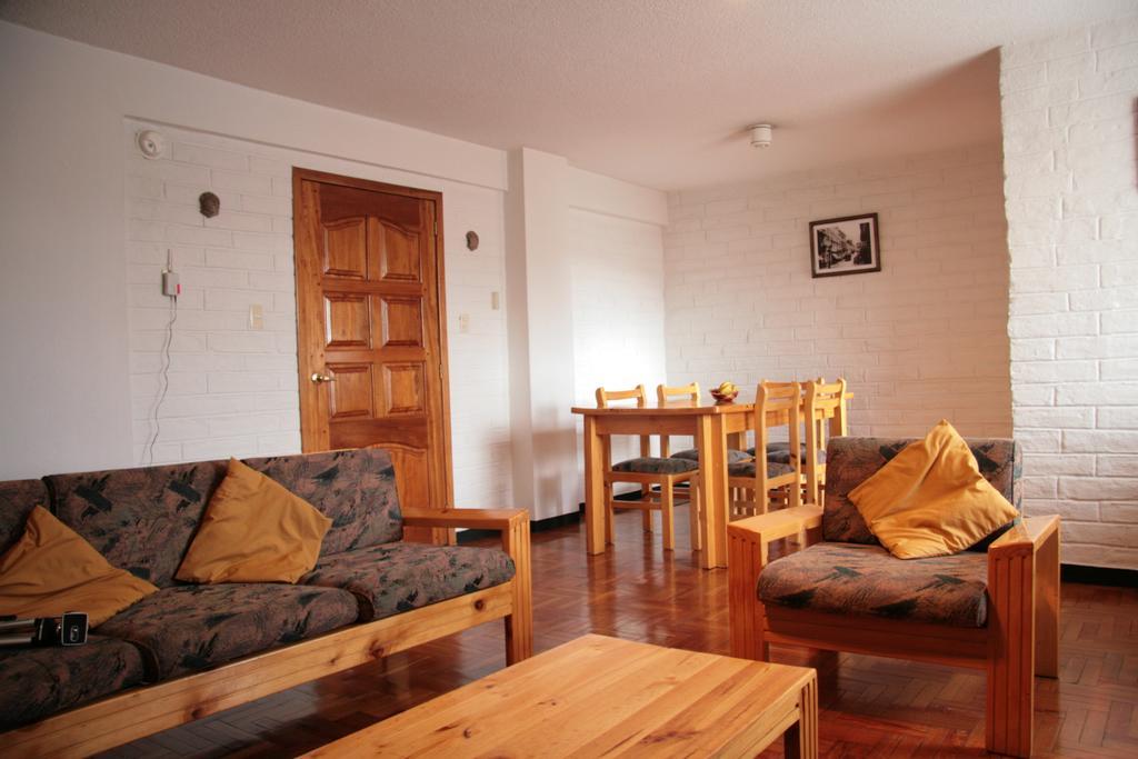 Apartamentos Los Quipus กีโต ห้อง รูปภาพ