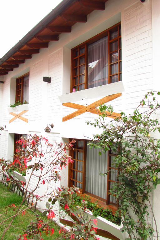 Apartamentos Los Quipus กีโต ภายนอก รูปภาพ