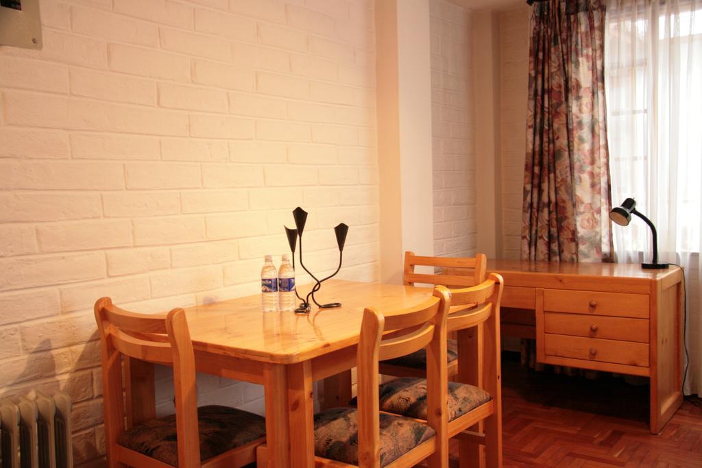 Apartamentos Los Quipus กีโต ห้อง รูปภาพ