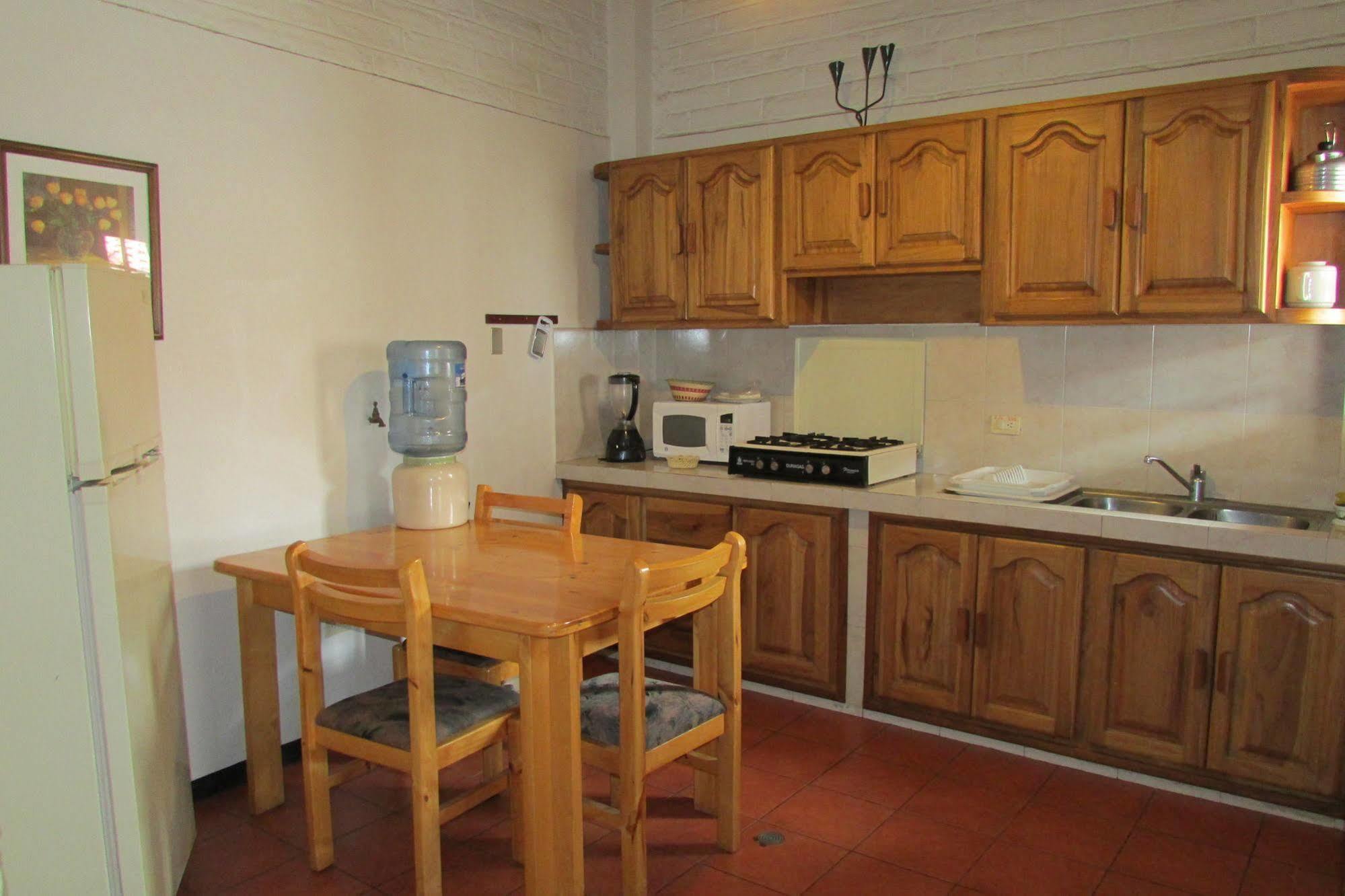 Apartamentos Los Quipus กีโต ภายนอก รูปภาพ