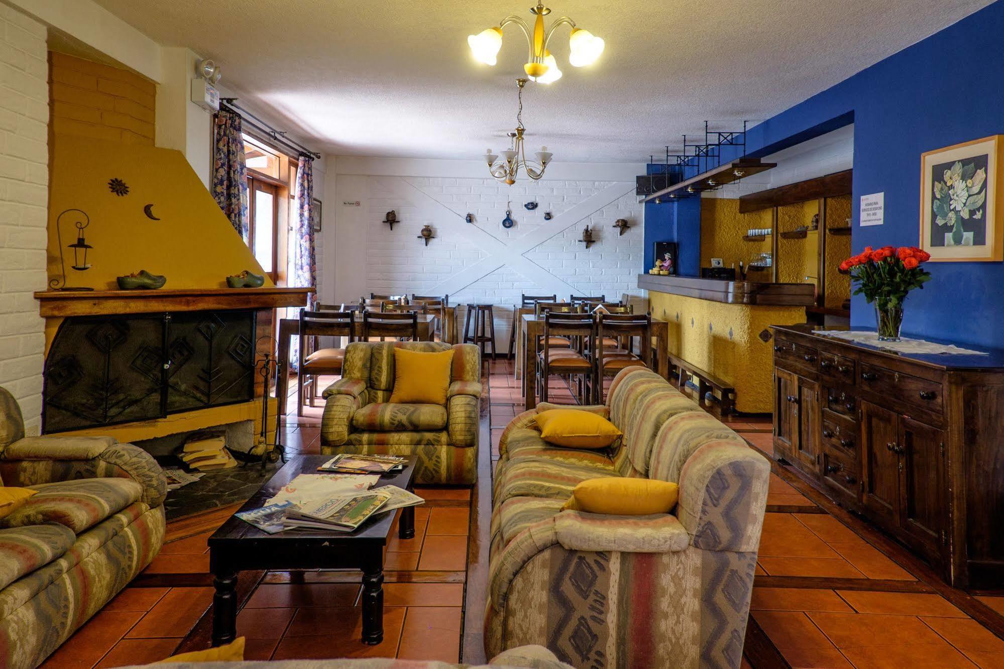 Apartamentos Los Quipus กีโต ภายนอก รูปภาพ